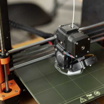 De la conception à la petite série pourquoi la fabrication additive séduit les industriels